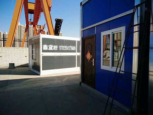 江蘇省移動(dòng)板房保溫和防水兩用聚氨酯發(fā)泡機(jī)(圖4) 移動(dòng)板房保溫施工案例